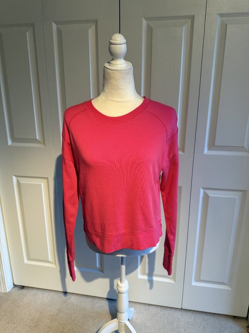 Sweaty Betty After Class Sweatshirt Bright Pink Cropped Pullover Thumbholes Sz 4